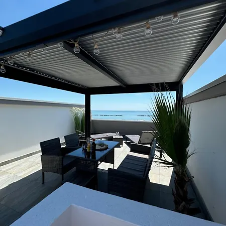 Apartament Piramide 13 Lido delle Nazioni