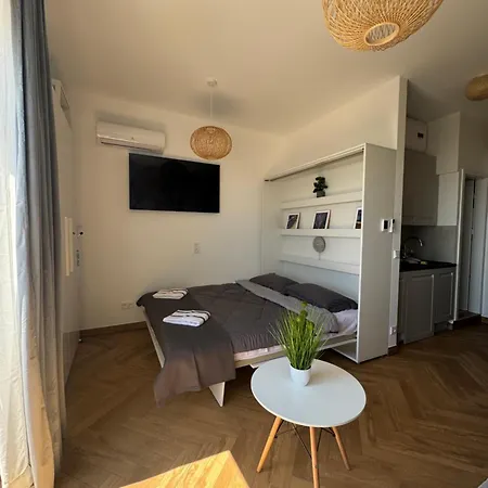 Piramide 13 Apartament Lido delle Nazioni